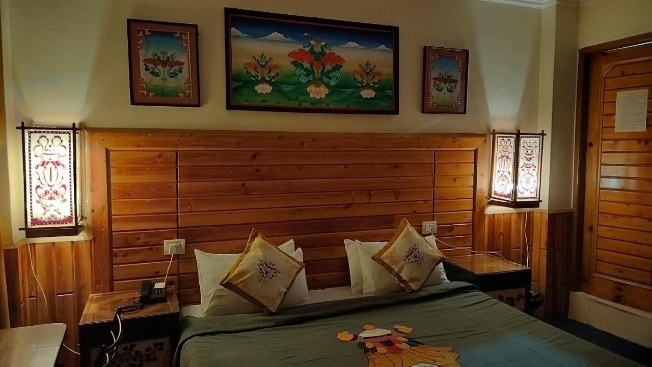 Auspiscious Him View Hotel McLeod Ganj Extérieur photo