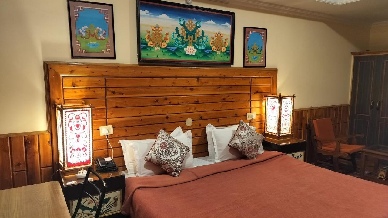 Auspiscious Him View Hotel McLeod Ganj Extérieur photo