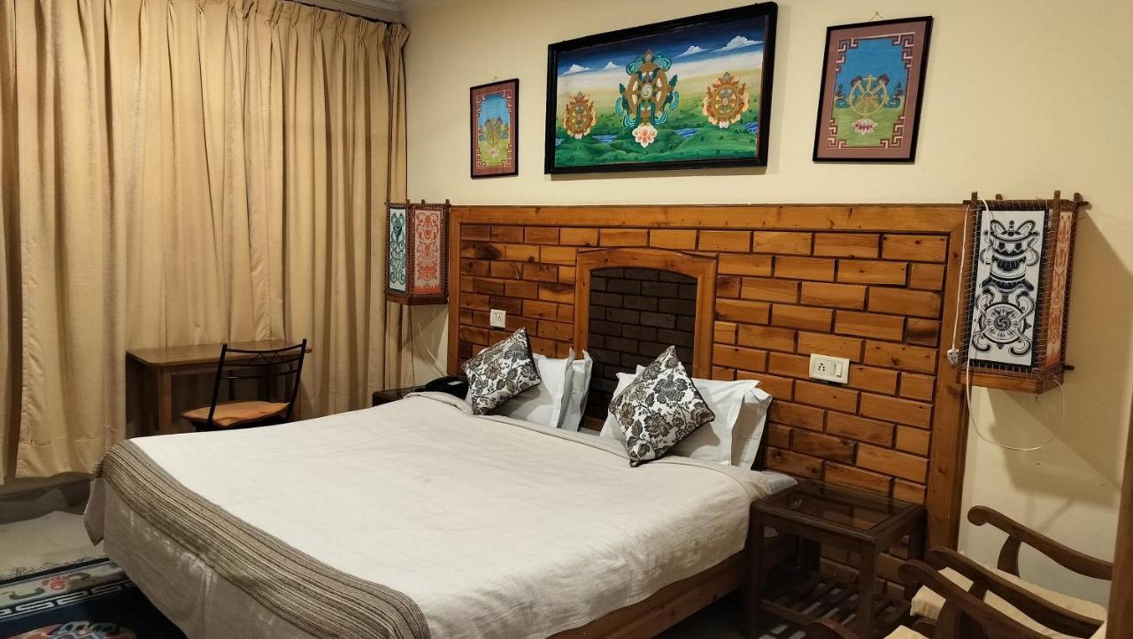 Auspiscious Him View Hotel McLeod Ganj Extérieur photo
