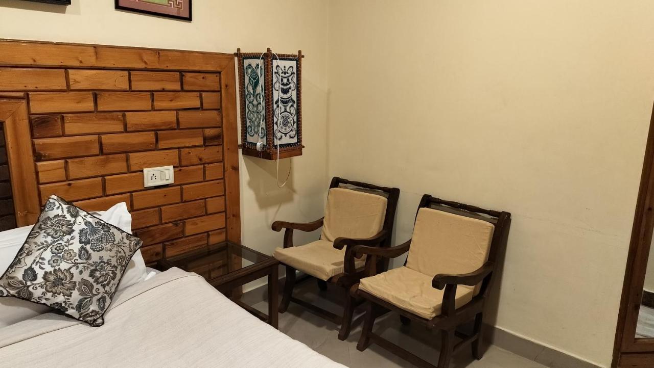 Auspiscious Him View Hotel McLeod Ganj Extérieur photo