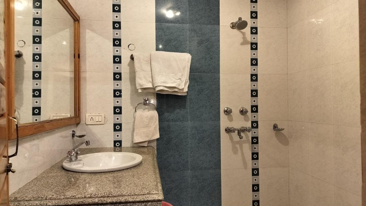 Auspiscious Him View Hotel McLeod Ganj Extérieur photo